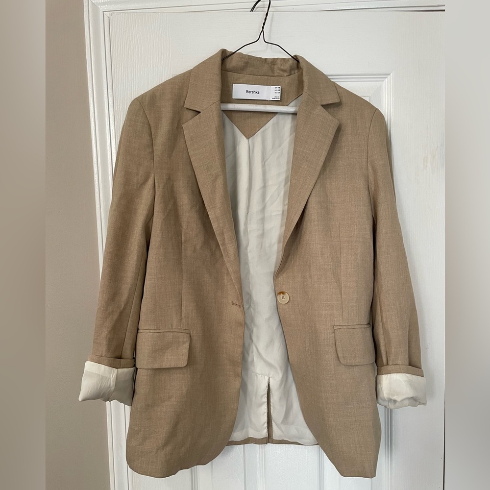 BERSHKA OVERSIZED Tan Blazer with White Lining